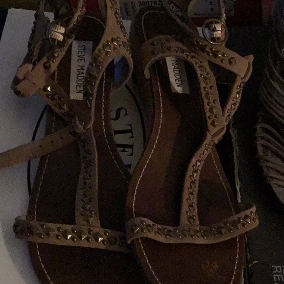 Shoes - Picture 1 of 1